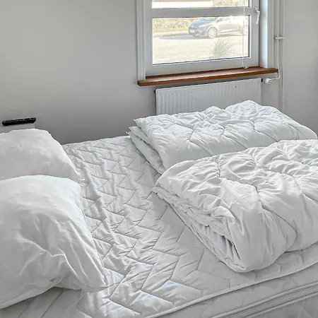 2 Bedroom Lovely Home In Blokhus * Blokhus