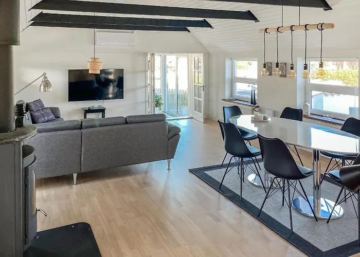 بيت للعطل 3 Bedroom In